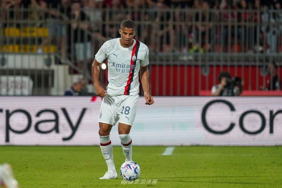 双方差距微 双方差距微