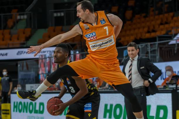 在训练中 在训练中