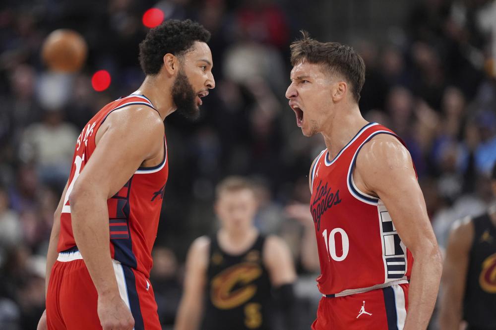 他们需要保 他们需要保